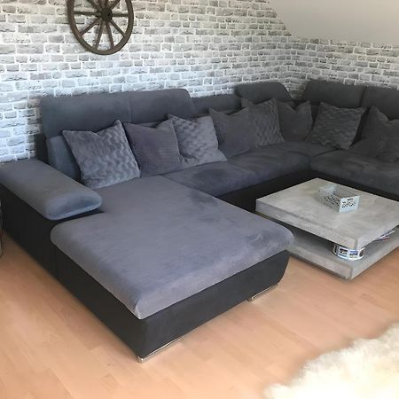 Fewowe Ferienwohnung Wenden Esterno foto